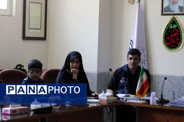 تجلیل از دانش‌آموز خبرنگاران پانا کاشان