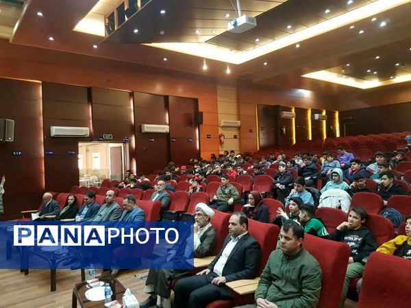 جشنواره امامت و مهدویت در بخش شهرستانی با شرکت بیش از ۲۵۰ اثر در دانشگاه آزاد اسلامی واحد فیروزکوه