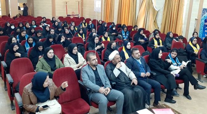 گردهمایی منتخبین شوراهای دانش‌آموزی بویراحمد در یاسوج