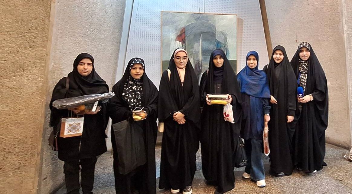 رونمایی از طرح چهارهزارمین خانواده اهل قلم دهه هشتادی و نودی