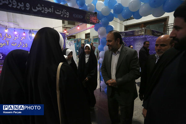 بازدید وزیر آموزش و پرورش از سی‌ودومین نمایشگاه بین‌المللی قرآن کریم