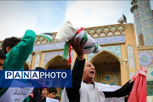 راهپیمایی یوم الله ۱۳ آبان در کرمانشاه