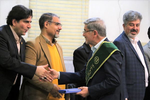 نشست صمیمی‌ دانش‌آموختگان دبیرستان امام رضا(ع) قم در هیات خادم الرضا(ع)-2