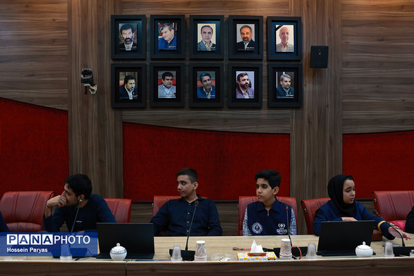 نشست صمیمی خبرنگاران پانا شهرستان‌های استان تهران با مدیرعامل خبرگزاری پانا