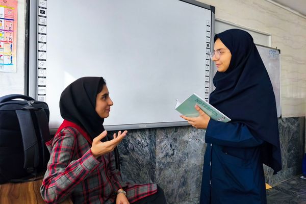 نوشتن ، پلی به سوی بیان احساسات است