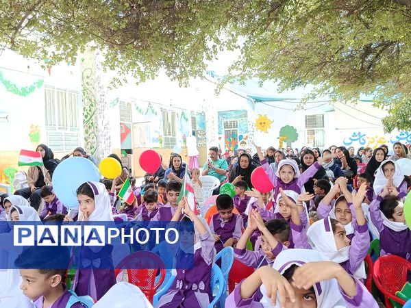 رنگین‌‌کمان شادی و یادگیری در جشن غنچه‌‌ها