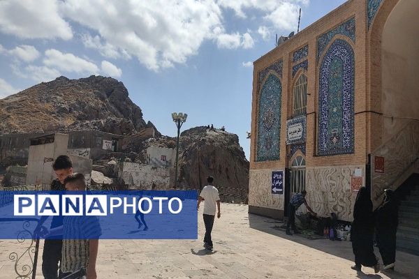 زیارتگاه امامزاده حسین اصغر در دل طبیعت زیبا در استان خراسان رضوی