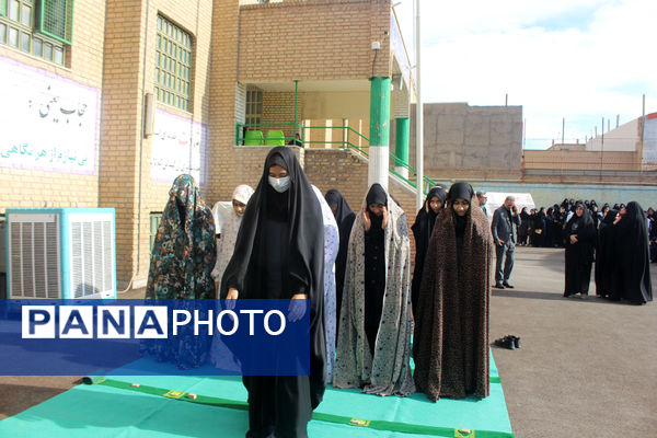 مانور زلزله و ایمنی در دبیرستان شاهد رضویه قم