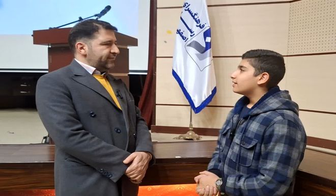 آیین افتتاحیه دومین دوره «رسانتریفیوژ» در اصفهان