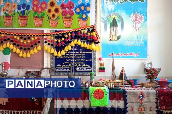 نمایشگاه صنایع دستی و جشنواره غذاهای سنتی به‌مناسبت دهه فجر 