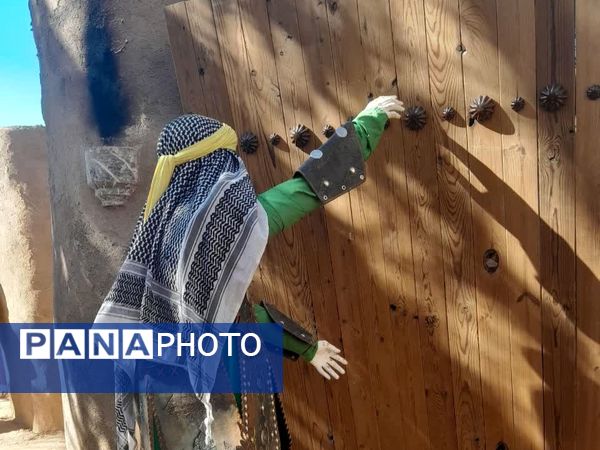 آشنایی نوجوانان با تاریخ صدر اسلام در نمایشگاه حدیث غربت یزد