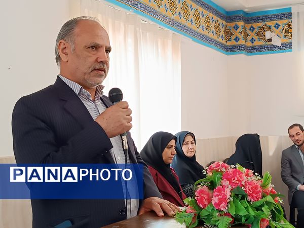 تهیه و توزیع بسته‌های معیشتی بین نیازمندان