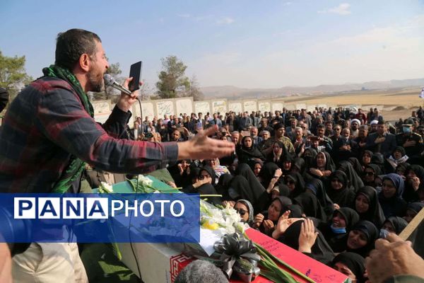 مراسم تشییع و تدوین شهید گمنام در اسلام آبادغرب