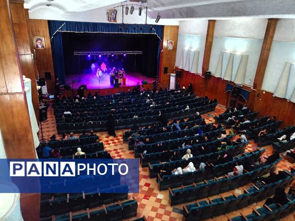نمایش دختران آفتاب؛ دخترانی که راوی کربلا شدند