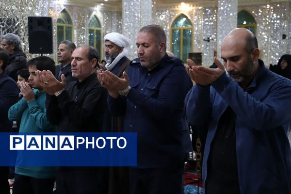 ارادتمندان اهل‌بیت در شب چهارم فاطمیه گرد هم آمدند