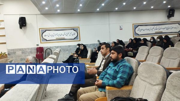 کارگاه آموزشی ویژه رابطان مشاوره در خلیل آباد