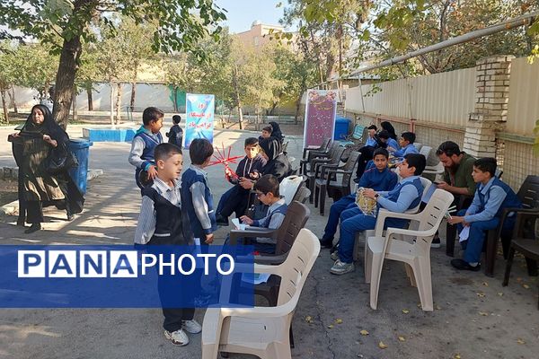 برگزاری مسابقات روز آزمایشگاه در پژوهش سرای بصیرت یک ناحیه دو شهرری 