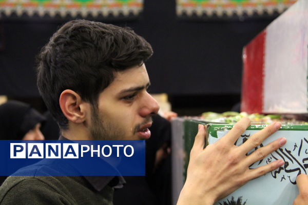 مراسم وداع با ۷ پیکر شهید گمنام هشت سال دفاع مقدس
