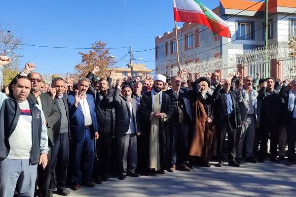 راهپیمایی جمعهٔ خشم در شهرستان نورآباد