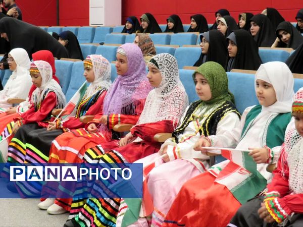 اختتامیه رویداد رسانهای سرمشق باغ موزه دفاع مقدس رشت