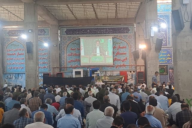نماز جمعه در دهه سوم محرم در نیشابور