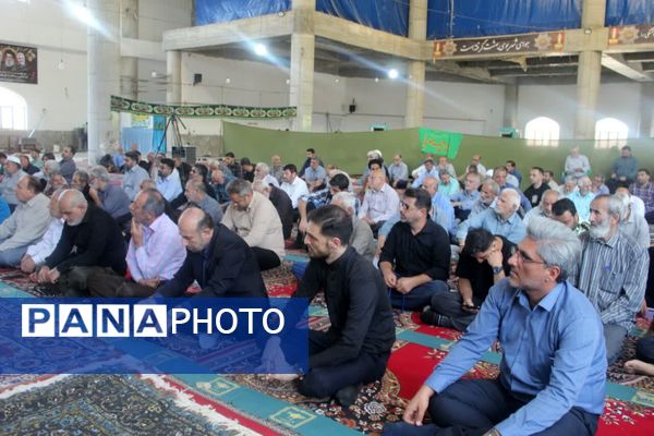 اقامه نماز جمعه‌ در گلوگاه 