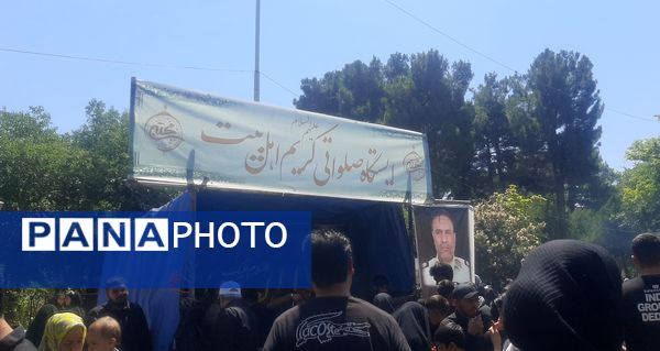جاماندگان اربعین حسینی در  راهپیمایی حرم تا حرم نیشابور 