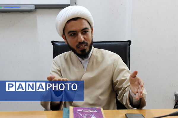 جلسه هم‌اندیشی اتحادیه انجمن‌های اسلامی دانش‌آموزان و سازمان دانش‌آموزی استان بوشهر