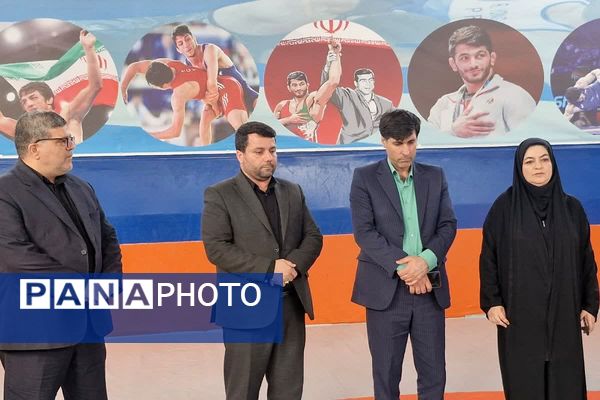 نوسازی تشک کشتی پوریای ولی و بازدید از مجتمع ورزشی شهید فرزنگان قرچک