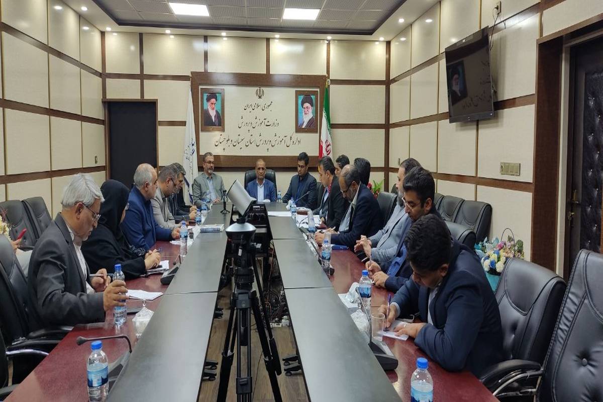 مدارس شاهد باید مکانی برای پرورش استعدادها و نخبه‌پروری باشند