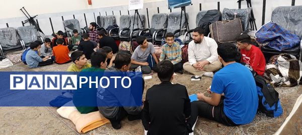 اعتکاف پسران نسل آفتاب