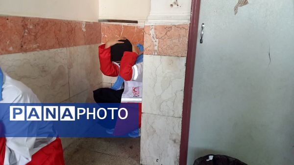 برگزاری مانور زلزله در دبیرستان سردار شهید قاسم سلیمانی 
