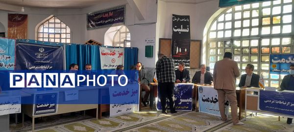 اجتماع بزرگ نوجوانان و جوانان بسیج در نماز جمعه