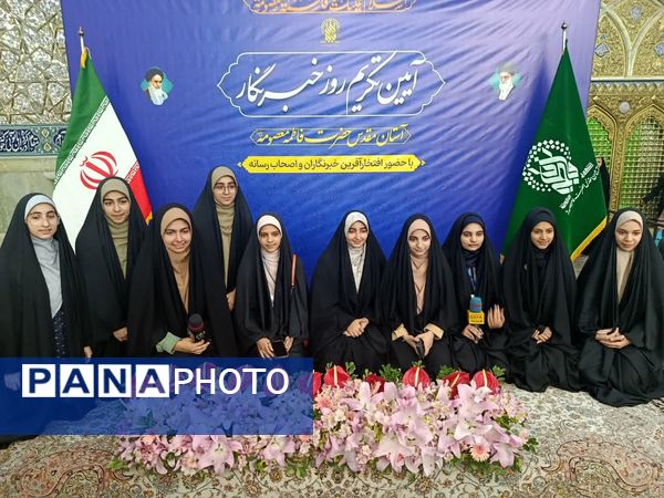 غبارروبی حرم حضرت معصومه(س) با حضور اصحاب رسانه