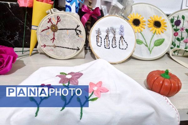 جشن خلاقیت دانش‌آموزان در نمایشگاه فناوری مدرسه پروین اعتصامی