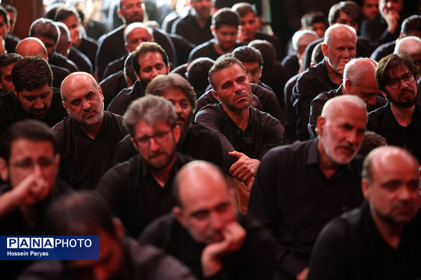 عاشورای حسینی در دانشگاه تهران