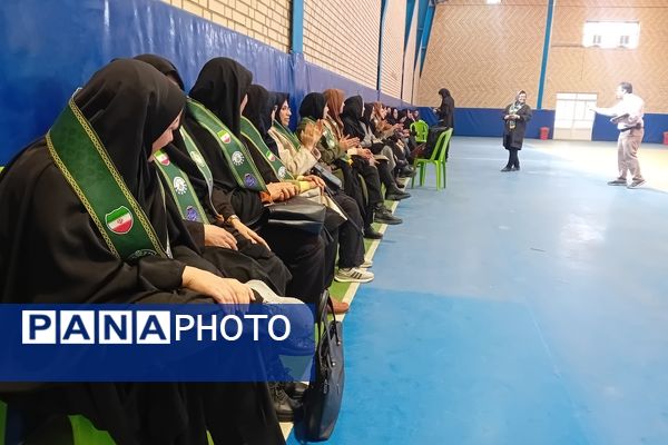 برگزاری کلاس‌های ضمن خدمت سازمان دانش‌آموزی در آشخانه