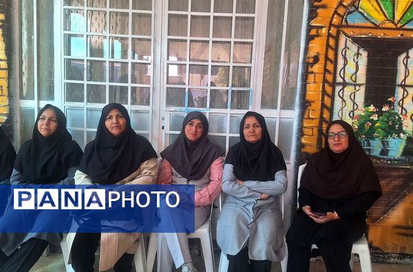 گرامیداشت هفته تربیت بدنی در دبیرستان فیاض 