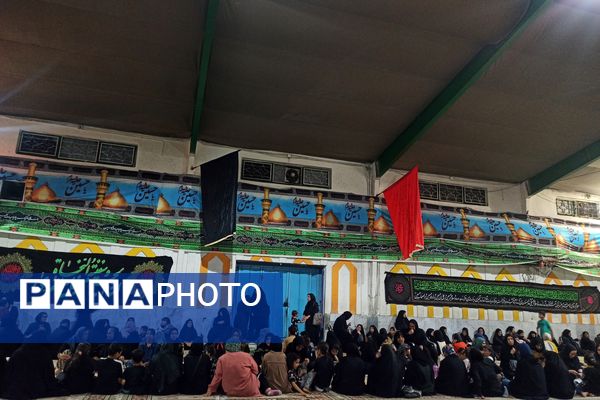 شور حسینی در شب چهارم محرم 1404 در هیات فرهنگیان ناحیه ۳ شیراز 