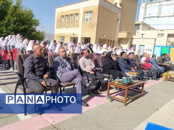 مراسم شور عاطفه‌ها در دبستان شهید رضایی شهرستان ایوان