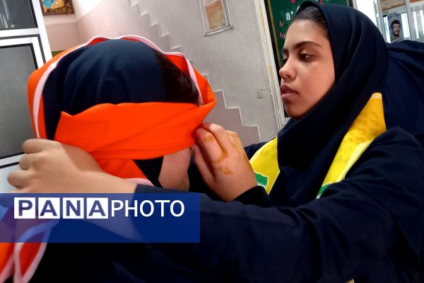 مانور زلزله در دبیرستانه دخترانه شاهد فیض ناحیه 3 شیراز