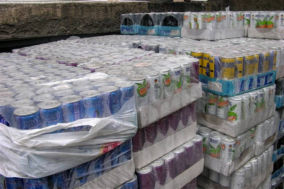 کشف 10 هزار قوطی نوشیدنی خارجی قاچاق در ساری