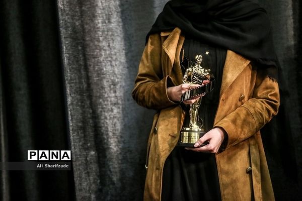 جشن کتاب سال سینمای ایران