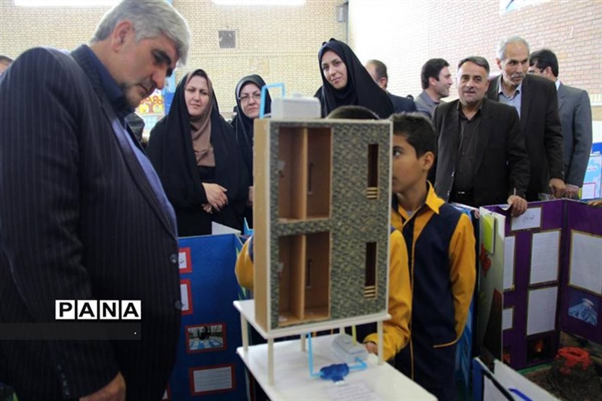 نمایشگاه جشنواره جابر بن حیان در بجنورد افتتاح شد