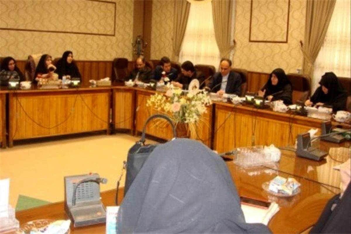 جلسه آموزشی گروه تلفیقی فراگیر شهرستان همدان