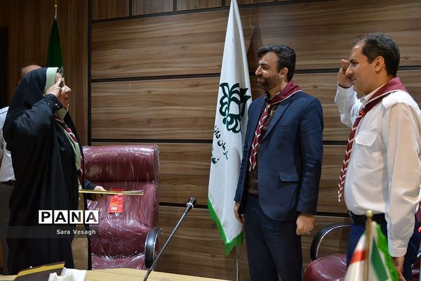 نشست هم اندیشی مسئولین سازمان دانش آموزی شهرستانهای استان تهران