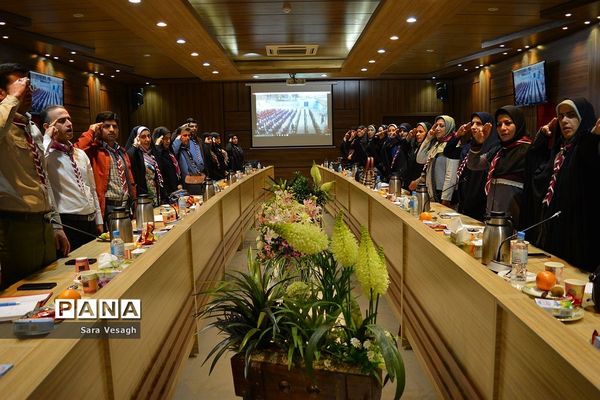 نشست هم اندیشی مسئولین سازمان دانش آموزی شهرستانهای استان تهران