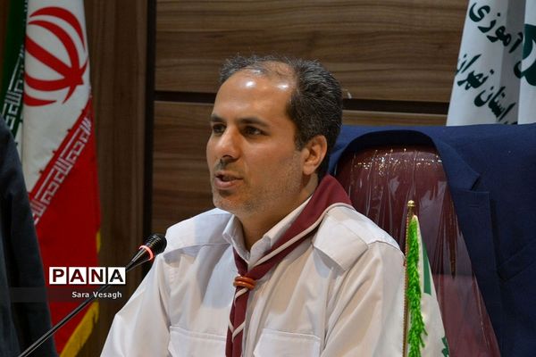 نشست هم اندیشی مسئولین سازمان دانش آموزی شهرستانهای استان تهران