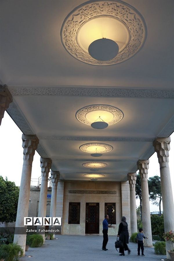 مقبره حافظ شیرازی