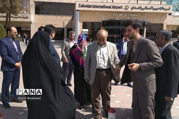 کلنگ زنی مدرسه 12 کلاسه شهدای ایران خودرو  در منطقه لار ناحیه یک زاهدان